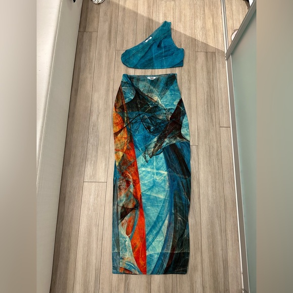 Farai London Aurelia Two Piece Set - Picture 2 of 4